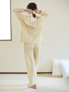 冷房対策にも｜肌にベールを纏うように。夏まで待てないエアリー