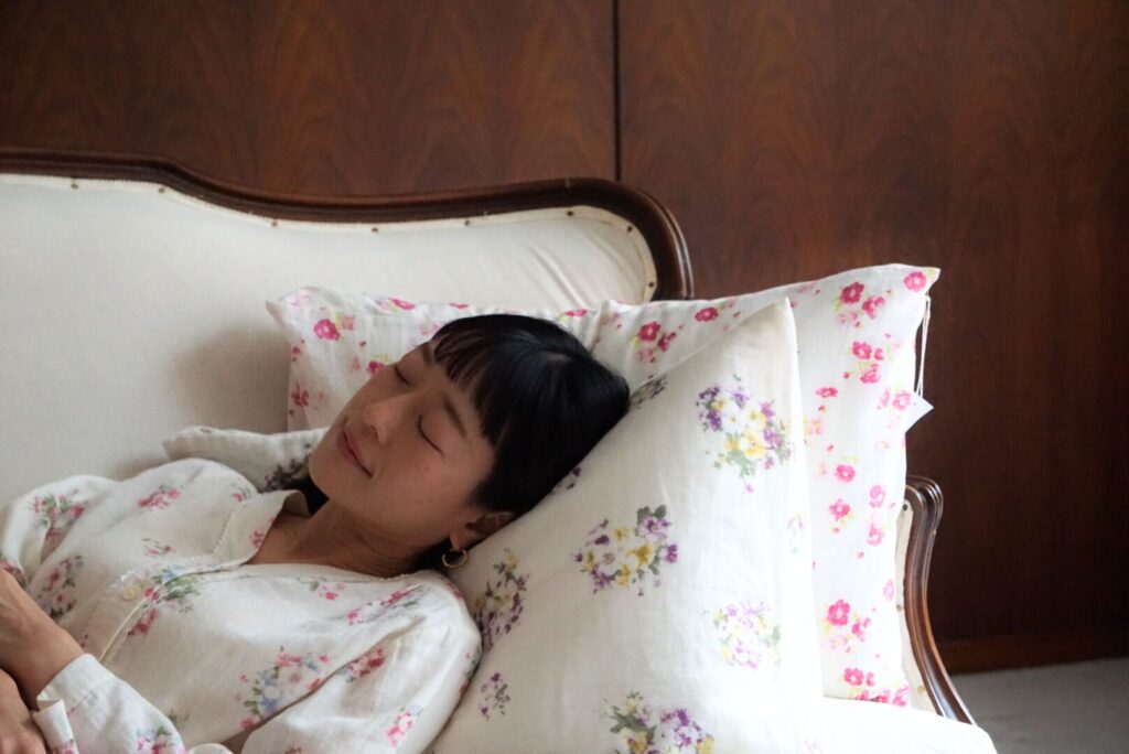 睡眠月間｜新着商品】まくらカバーで運気も肌も整える、数量限定